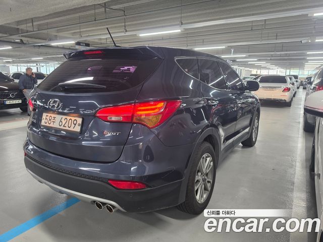 Hyundai Santafe 2014 — photo 3