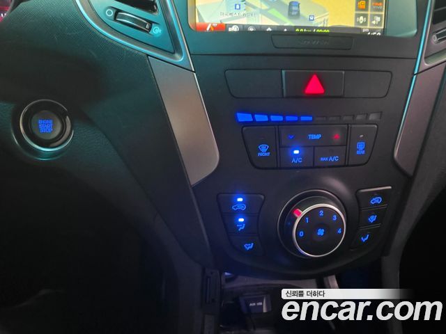 Hyundai Santafe 2014 — photo 18