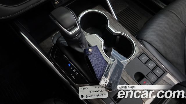 Toyota Highlander 2025 — photo 12