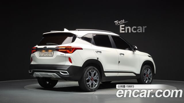 Kia Seltos 2021 — photo 2