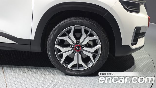 Kia Seltos 2021 — photo 5