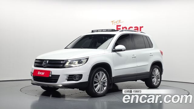Volkswagen Tiguan 2016 — photo 1