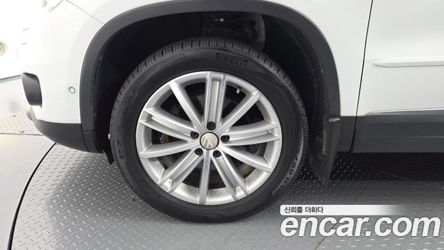Volkswagen Tiguan 2016 — photo 5