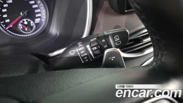Hyundai Santafe 2022 — photo 27