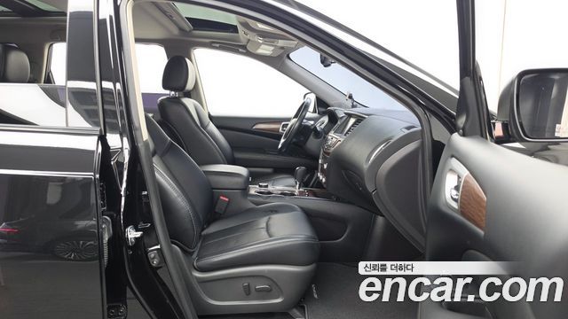 Nissan Pathfinder 2017 — photo 17