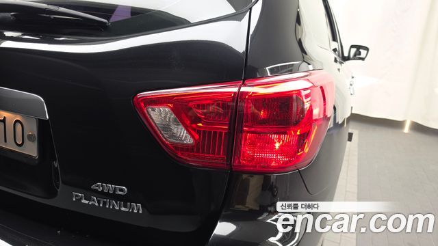 Nissan Pathfinder 2017 — photo 9