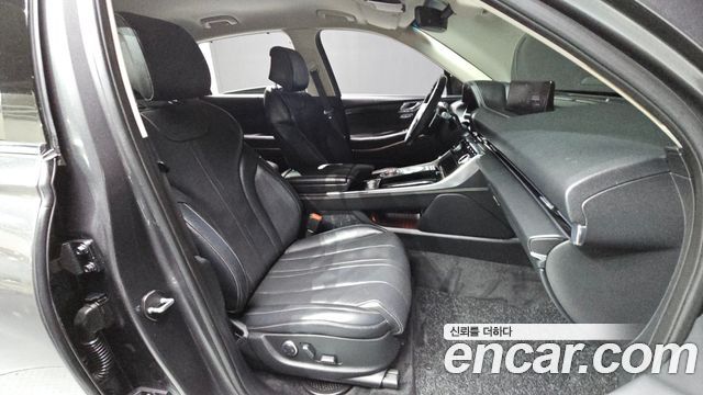 Genesis GV80 2020 — photo 11