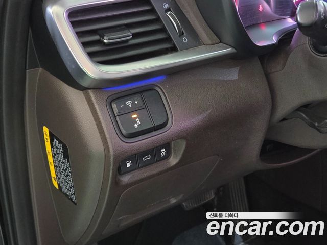 Kia K5 2019 — photo 14