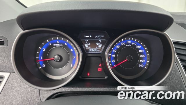 Hyundai AVANTE 2015 — photo 8
