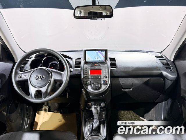 Kia Soul 2010 — photo 4