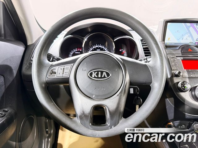 Kia Soul 2010 — photo 6