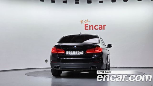 BMW 5-Series 2017 — photo 4