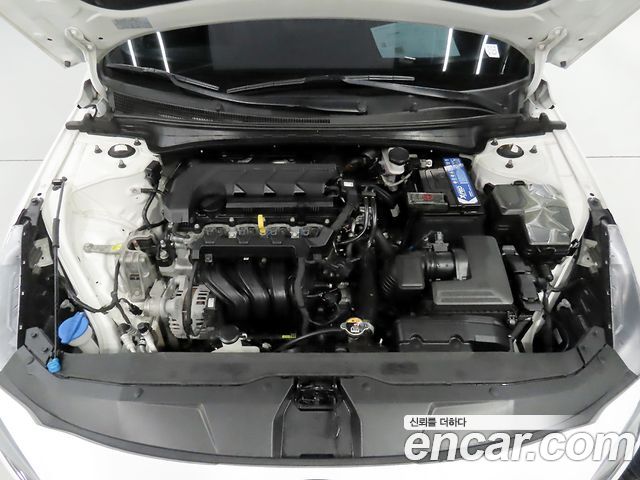 Hyundai AVANTE 2023 — photo 6