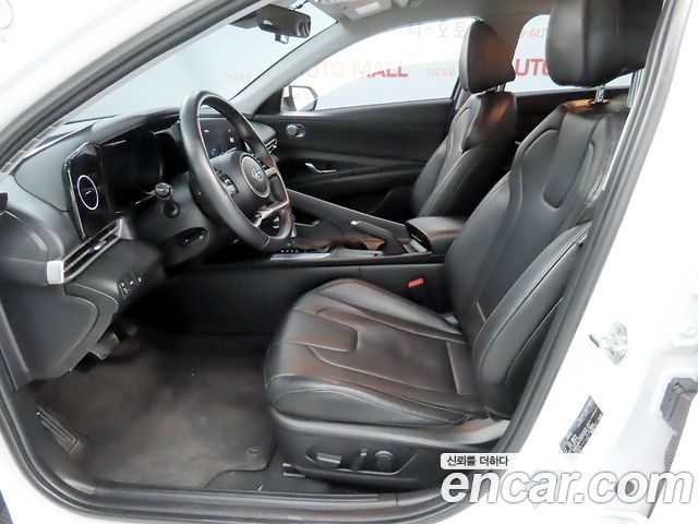 Hyundai AVANTE 2023 — photo 10
