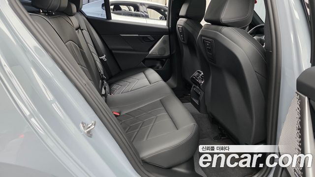 BMW 5-Series 2026 — photo 17