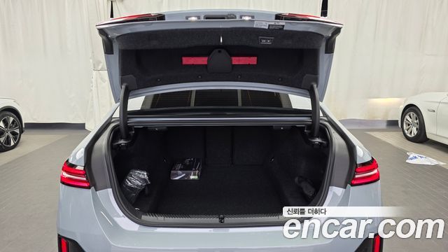 BMW 5-Series 2026 — photo 26