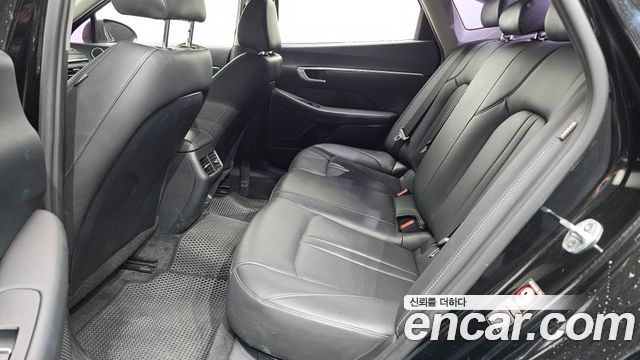 Hyundai Sonata 2020 — photo 11
