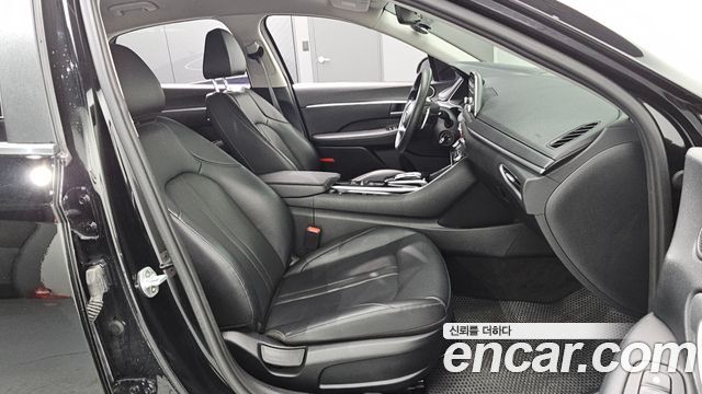 Hyundai Sonata 2020 — photo 12