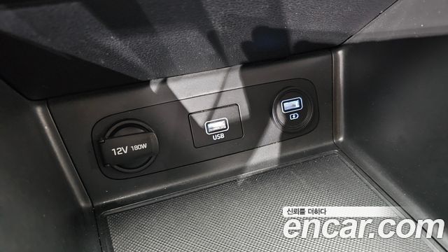 Hyundai Sonata 2020 — photo 18