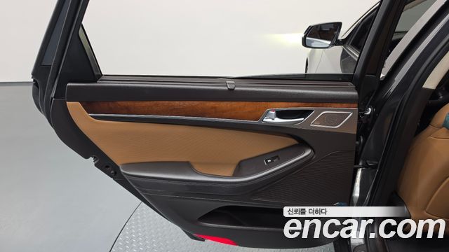Genesis G80 2019 — photo 15