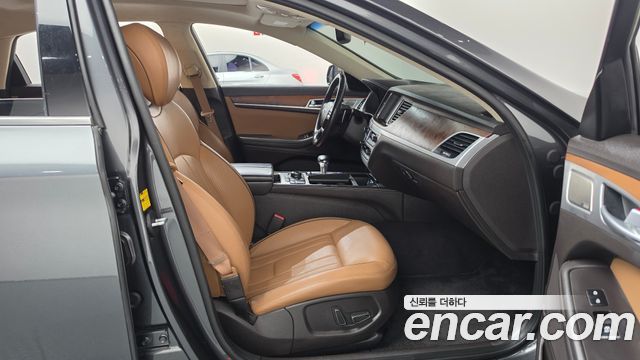 Genesis G80 2019 — photo 16