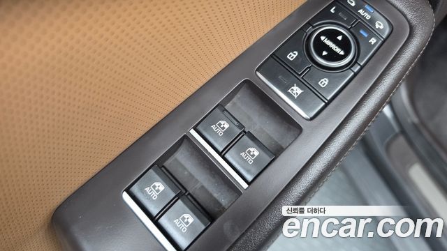 Genesis G80 2019 — photo 29