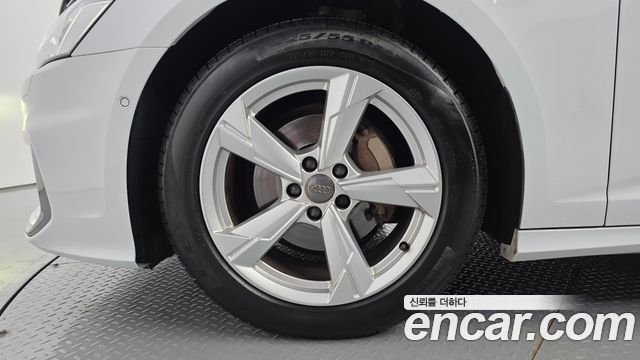 Audi A6 2020 — photo 5