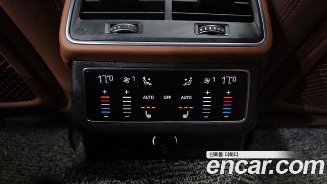 Audi A6 2020 — photo 25