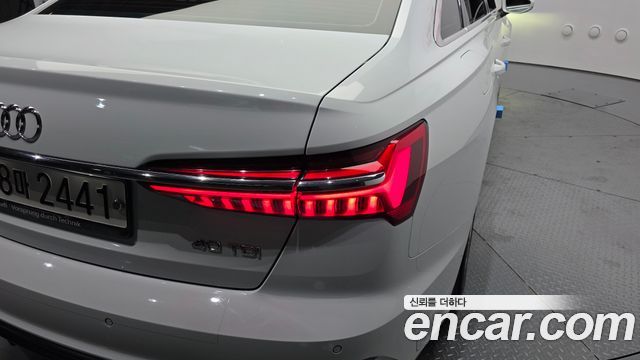 Audi A6 2020 — photo 9