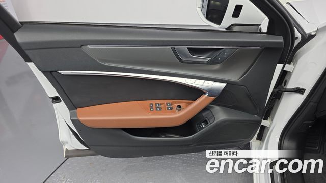Audi A6 2020 — photo 14