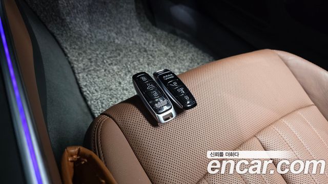 Audi A6 2020 — photo 29