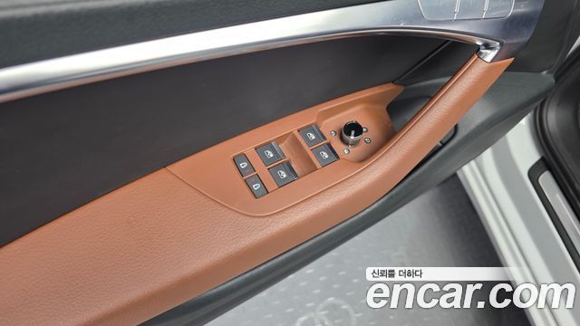 Audi A6 2020 — photo 30
