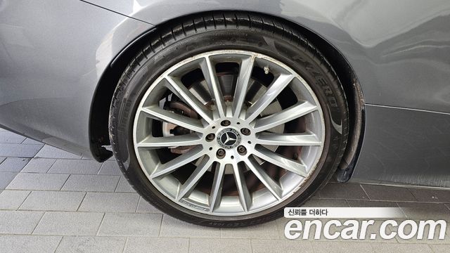 Mercedes-Benz E-Class 2017 — photo 5