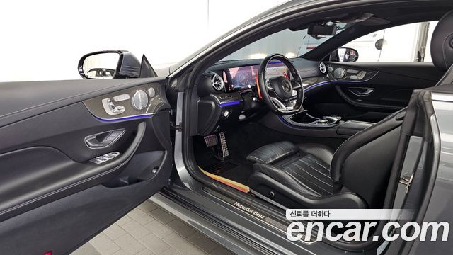 Mercedes-Benz E-Class 2017 — photo 13