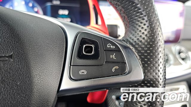 Mercedes-Benz E-Class 2017 — photo 30