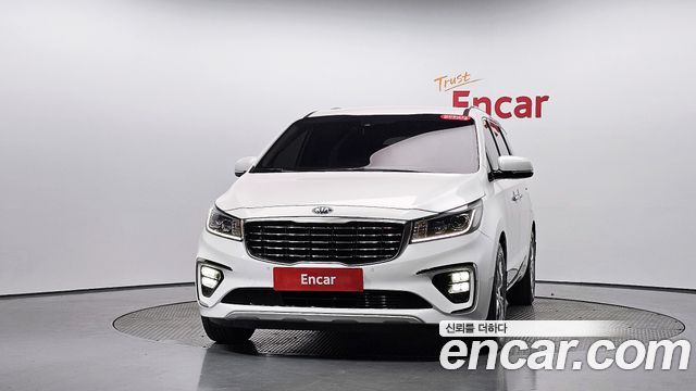 Kia Canival 2019 — photo 3