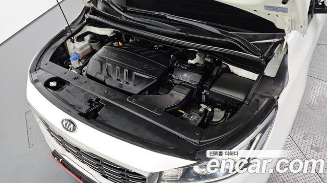 Kia Canival 2019 — photo 6