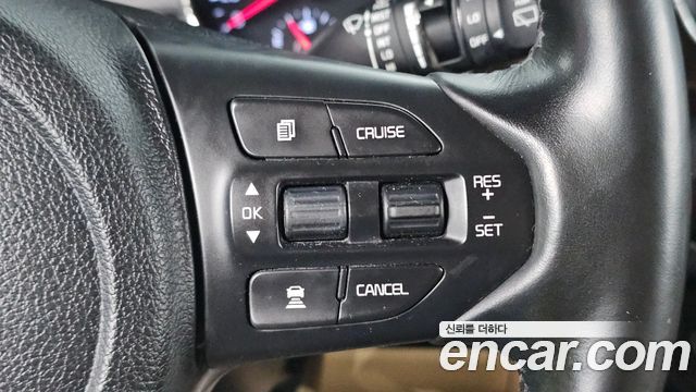 Kia Canival 2019 — photo 22
