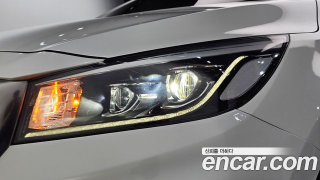 Kia Canival 2019 — photo 8