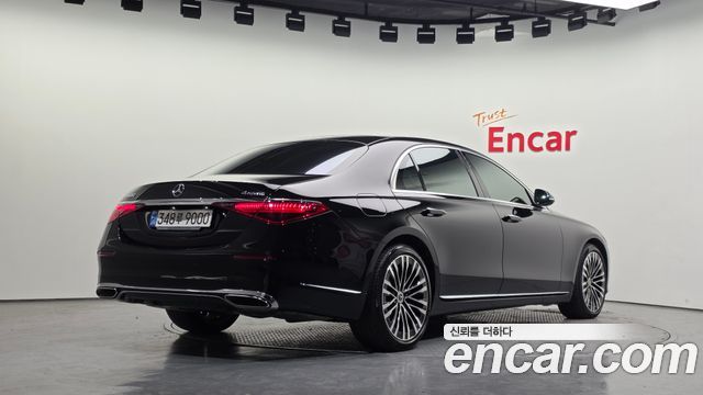 Mercedes-Benz S-Class 2022 — photo 2