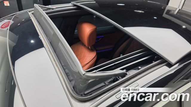 Mercedes-Benz S-Class 2022 — photo 19