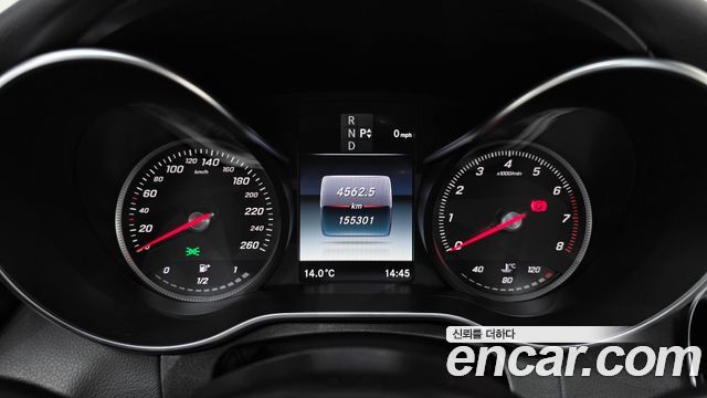 Mercedes-Benz C-Class 2016 — photo 8