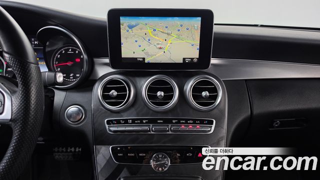 Mercedes-Benz C-Class 2016 — photo 14