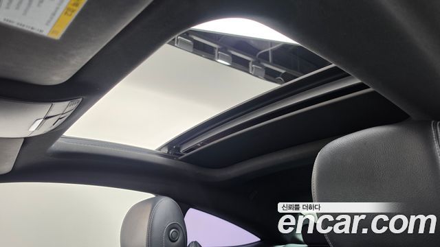 Mercedes-Benz C-Class 2016 — photo 18