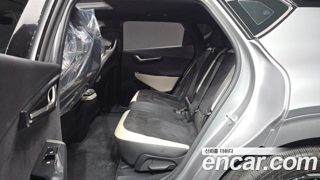 Kia EV6 2022 — photo 16