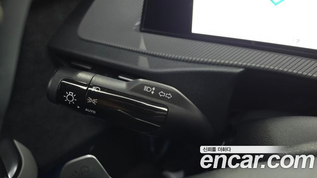 Kia EV6 2022 — photo 29