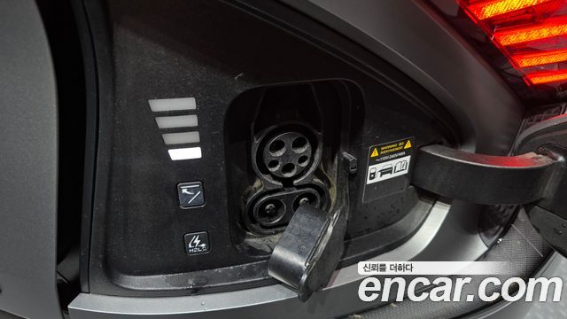 Kia EV6 2022 — photo 36