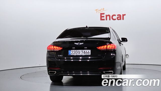 Genesis G80 2019 — photo 4