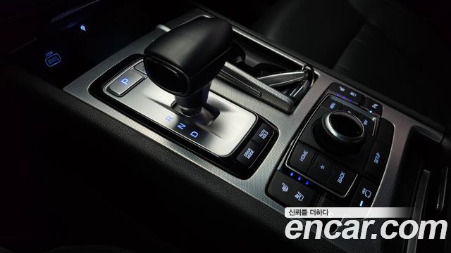 Genesis G80 2019 — photo 12