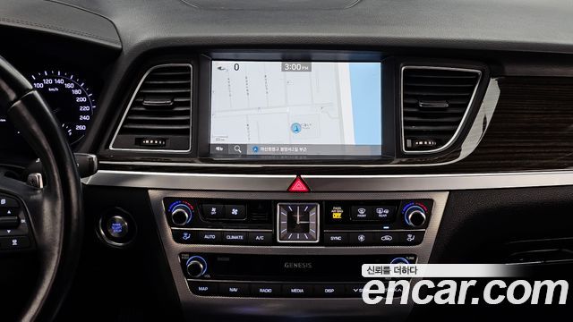 Genesis G80 2019 — photo 20